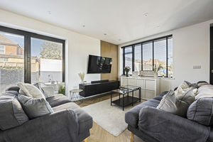 Photo 6- click for photo gallery